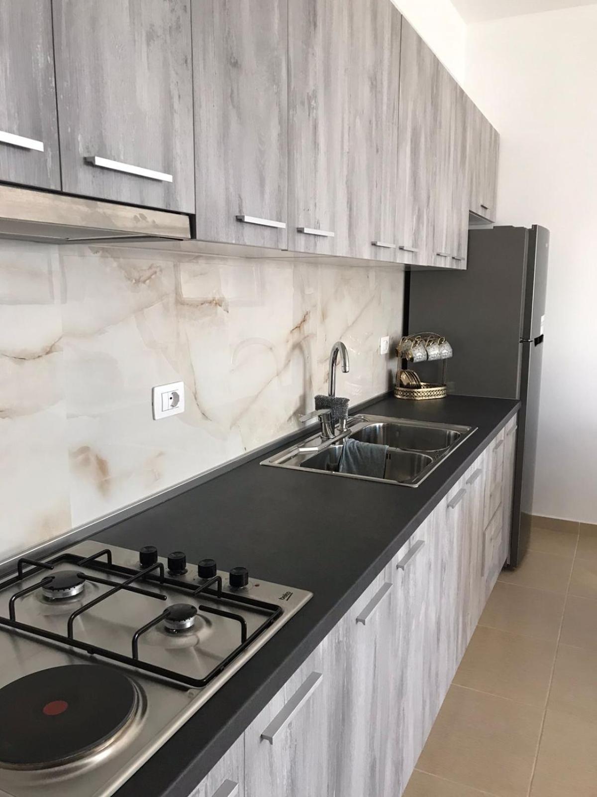 Corazon Guest House Vlore Bagian luar foto