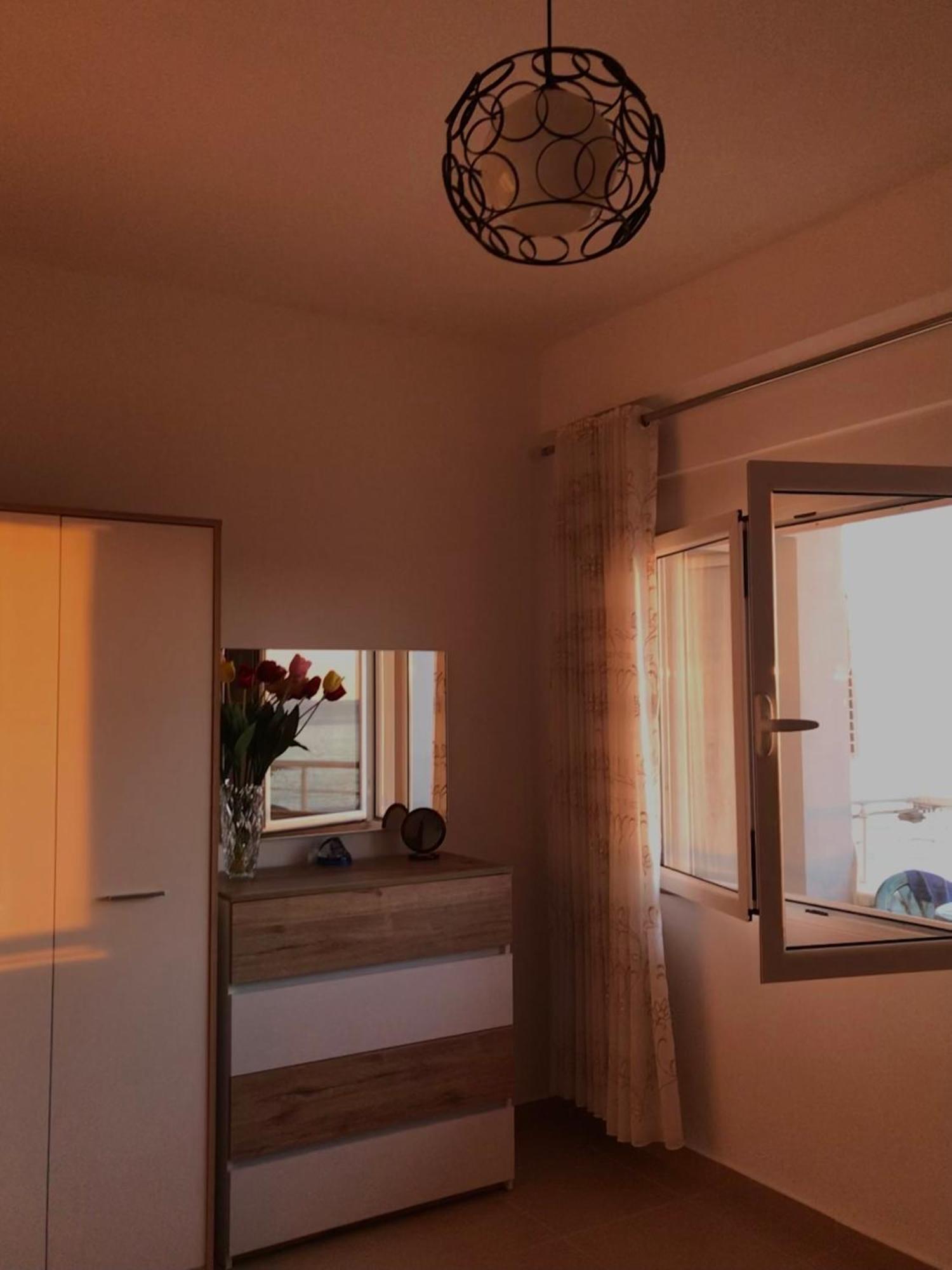 Corazon Guest House Vlore Bagian luar foto