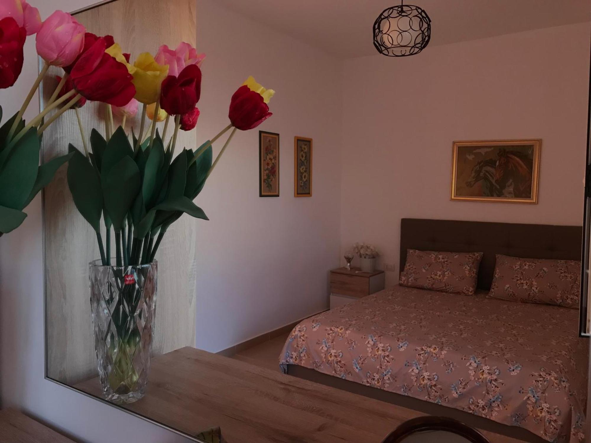 Corazon Guest House Vlore Bagian luar foto
